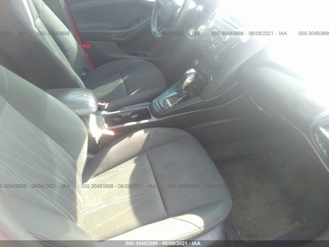 Photo 4 VIN: 1FADP3K2XGL205322 - FORD FOCUS 