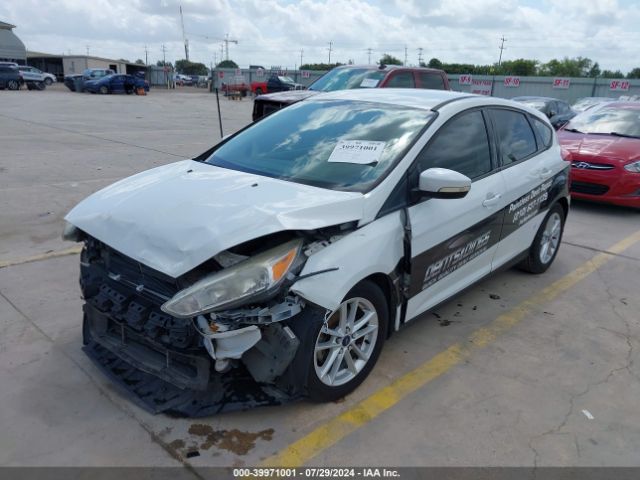 Photo 1 VIN: 1FADP3K2XGL222265 - FORD FOCUS 