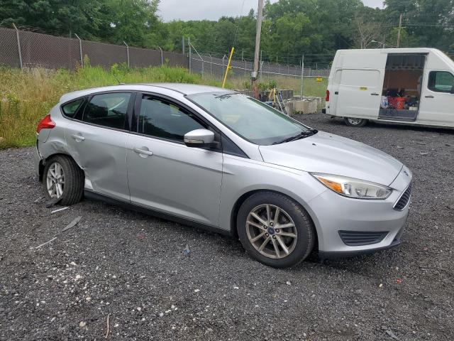 Photo 3 VIN: 1FADP3K2XGL232374 - FORD FOCUS SE 