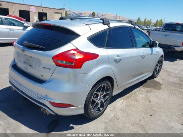 Photo 3 VIN: 1FADP3K2XGL254875 - FORD FOCUS 