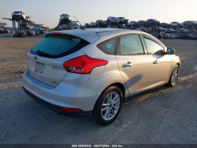 Photo 3 VIN: 1FADP3K2XGL258991 - FORD FOCUS 