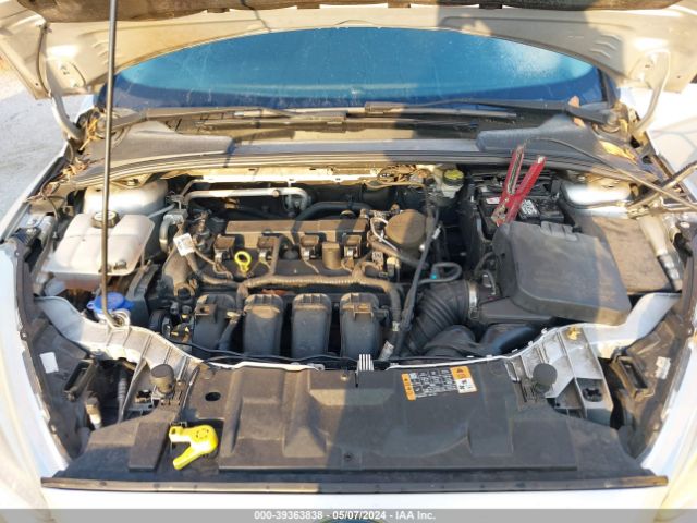 Photo 9 VIN: 1FADP3K2XGL258991 - FORD FOCUS 