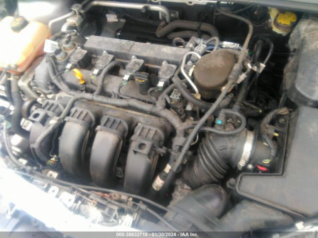 Photo 9 VIN: 1FADP3K2XGL263589 - FORD FOCUS 