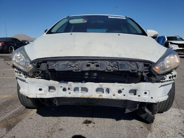 Photo 4 VIN: 1FADP3K2XGL270476 - FORD FOCUS SE 