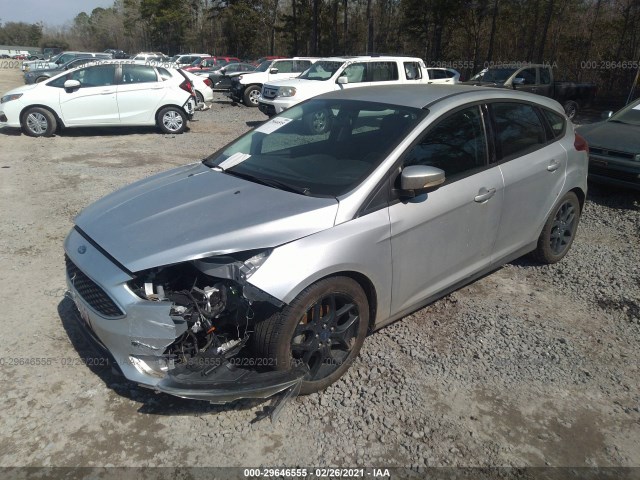 Photo 1 VIN: 1FADP3K2XGL330398 - FORD FOCUS 