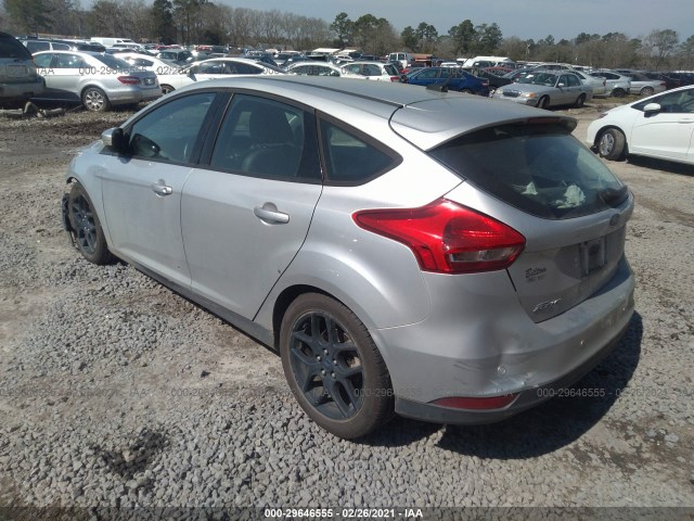 Photo 2 VIN: 1FADP3K2XGL330398 - FORD FOCUS 