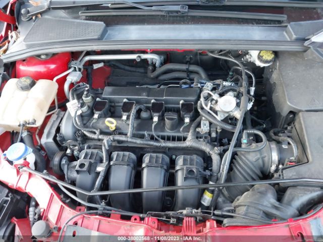 Photo 9 VIN: 1FADP3K2XGL382291 - FORD FOCUS 