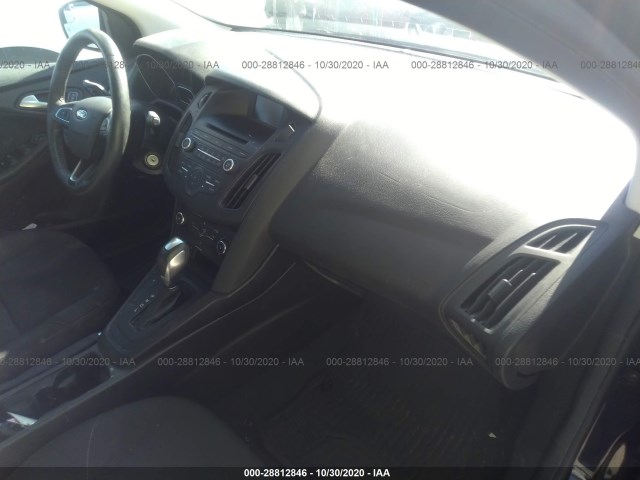 Photo 4 VIN: 1FADP3K2XGL388219 - FORD FOCUS 