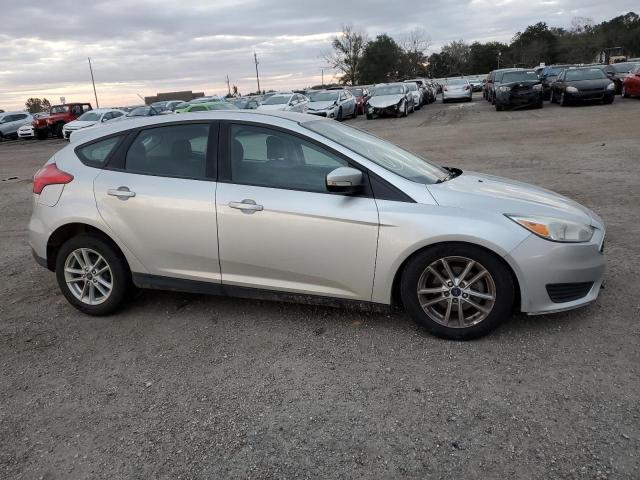 Photo 3 VIN: 1FADP3K2XHL258720 - FORD FOCUS 