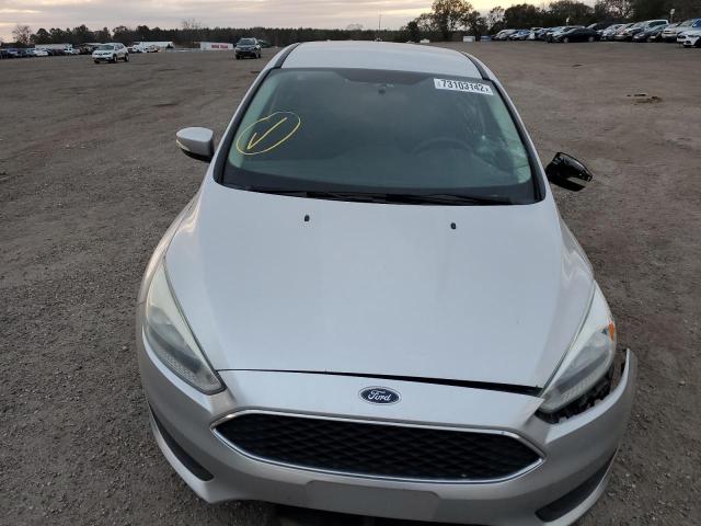 Photo 4 VIN: 1FADP3K2XHL258720 - FORD FOCUS 