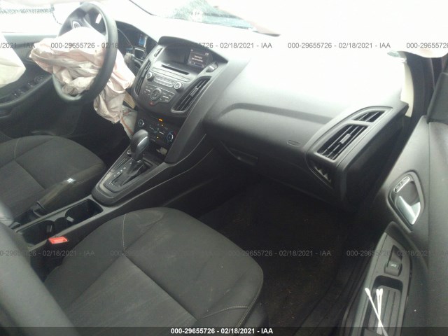 Photo 4 VIN: 1FADP3K2XHL271791 - FORD FOCUS 