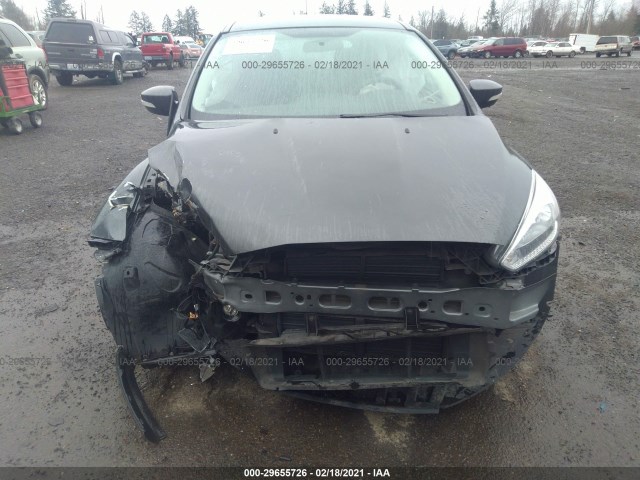 Photo 5 VIN: 1FADP3K2XHL271791 - FORD FOCUS 