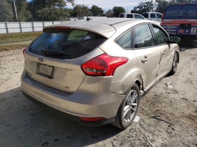 Photo 3 VIN: 1FADP3K2XJL212259 - FORD FOCUS SE 