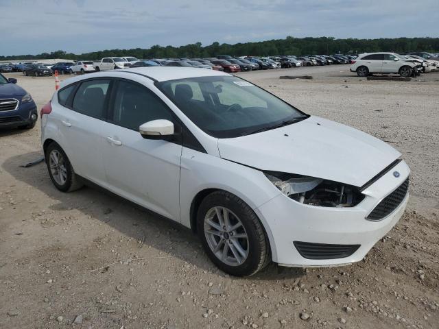 Photo 3 VIN: 1FADP3K2XJL223424 - FORD FOCUS SE 