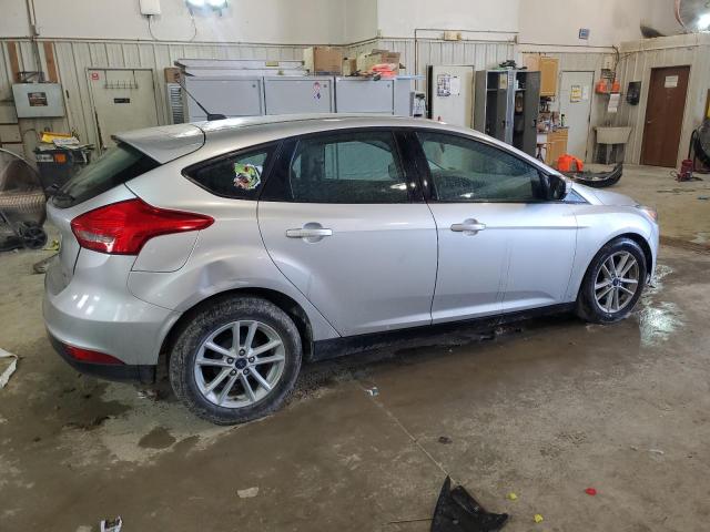 Photo 2 VIN: 1FADP3K2XJL259985 - FORD FOCUS SE 