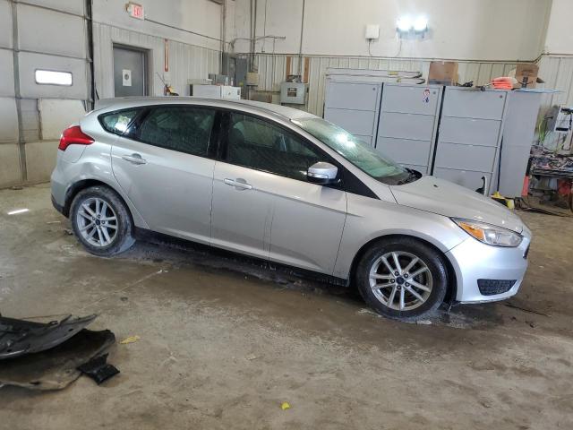 Photo 3 VIN: 1FADP3K2XJL259985 - FORD FOCUS SE 