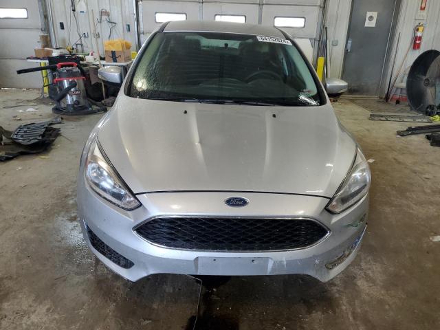 Photo 4 VIN: 1FADP3K2XJL259985 - FORD FOCUS SE 