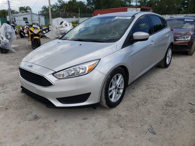 Photo 1 VIN: 1FADP3K2XJL265995 - FORD FOCUS 