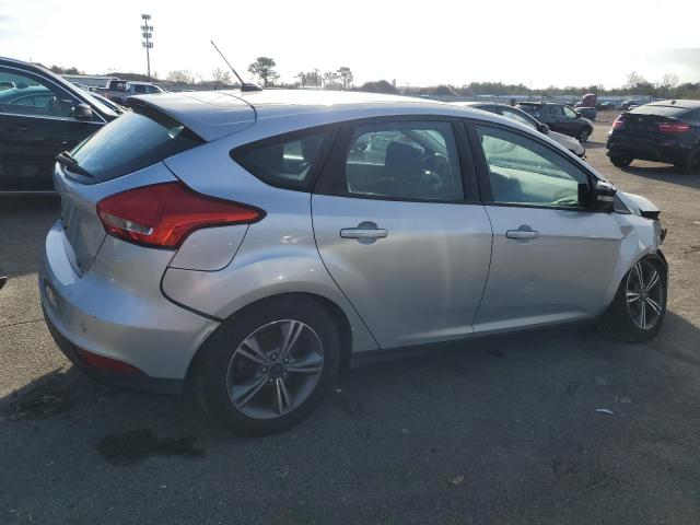 Photo 2 VIN: 1FADP3KE2GL375653 - FORD FOCUS SE 