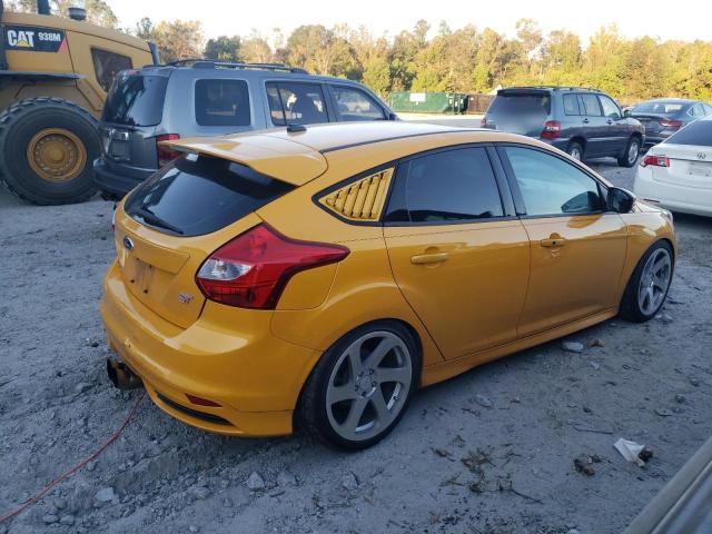 Photo 2 VIN: 1FADP3L90DL126975 - FORD FOCUS ST 