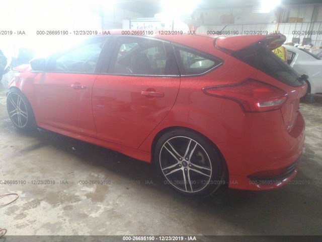 Photo 2 VIN: 1FADP3L90FL297910 - FORD FOCUS 