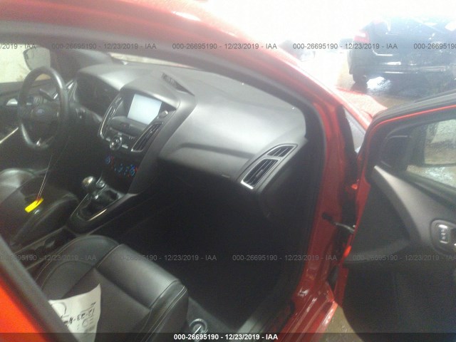 Photo 4 VIN: 1FADP3L90FL297910 - FORD FOCUS 