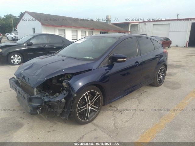 Photo 1 VIN: 1FADP3L90GL368072 - FORD FOCUS 