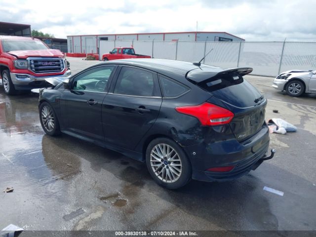 Photo 2 VIN: 1FADP3L90GL388970 - FORD FOCUS 