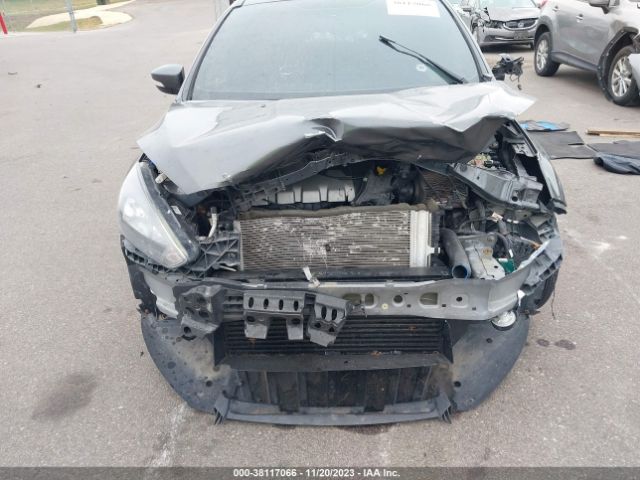 Photo 5 VIN: 1FADP3L90HL292807 - FORD FOCUS ST 