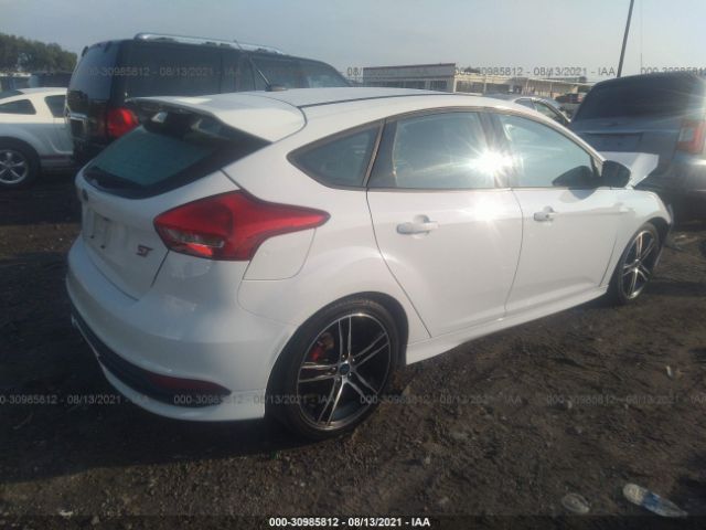 Photo 3 VIN: 1FADP3L90JL213318 - FORD FOCUS 