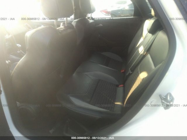 Photo 7 VIN: 1FADP3L90JL213318 - FORD FOCUS 