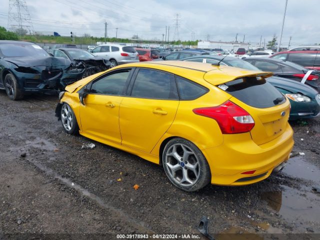 Photo 2 VIN: 1FADP3L91DL126371 - FORD FOCUS ST 