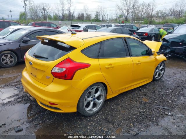 Photo 3 VIN: 1FADP3L91DL126371 - FORD FOCUS ST 