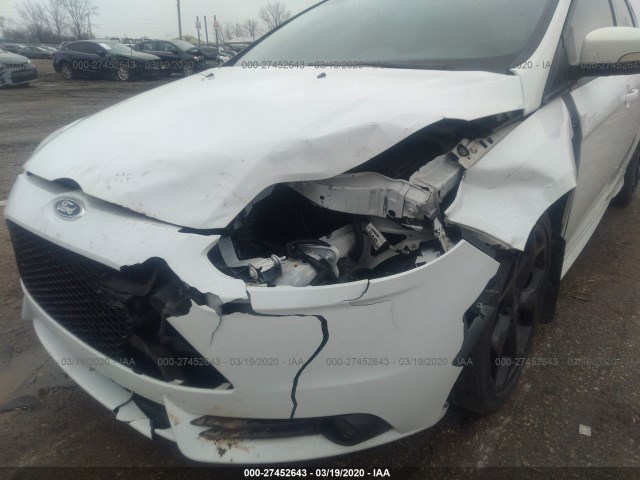 Photo 5 VIN: 1FADP3L91DL250169 - FORD FOCUS 