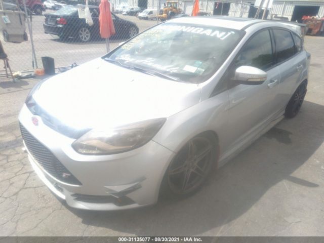 Photo 1 VIN: 1FADP3L91DL348604 - FORD FOCUS 