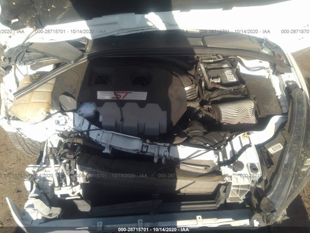 Photo 9 VIN: 1FADP3L91FL348914 - FORD FOCUS 