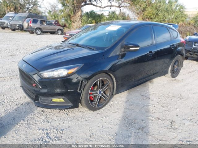 Photo 1 VIN: 1FADP3L91GL202160 - FORD FOCUS 