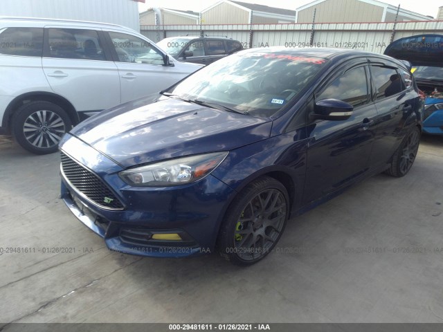 Photo 1 VIN: 1FADP3L91GL252945 - FORD FOCUS 