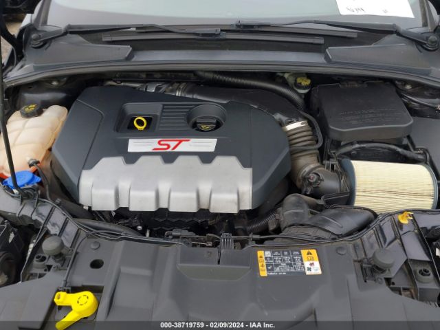 Photo 9 VIN: 1FADP3L91GL279742 - FORD FOCUS ST 