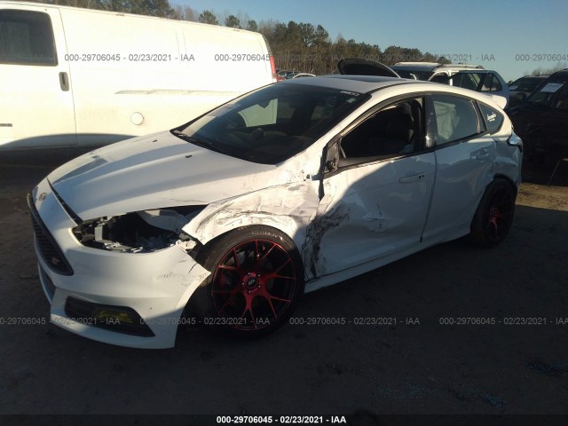 Photo 1 VIN: 1FADP3L91HL260030 - FORD FOCUS 