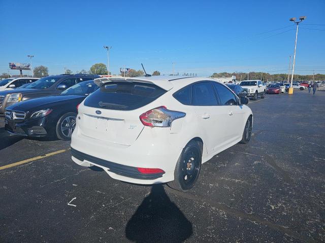 Photo 3 VIN: 1FADP3L91JL299514 - FORD FOCUS 