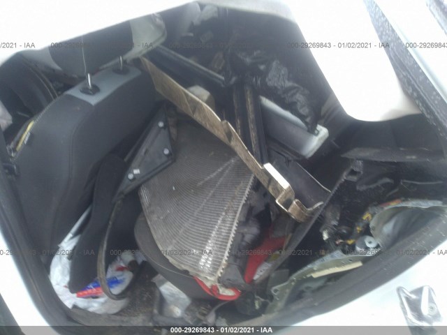 Photo 7 VIN: 1FADP3L91JL332639 - FORD FOCUS 