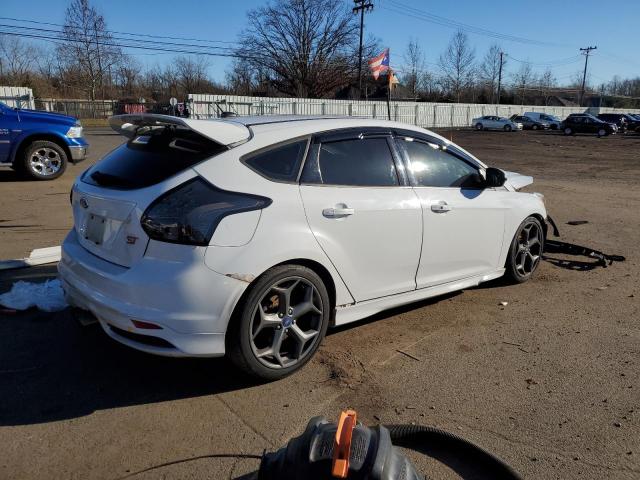 Photo 2 VIN: 1FADP3L92DL270219 - FORD FOCUS 