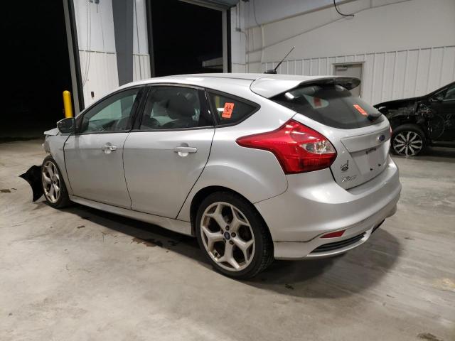 Photo 1 VIN: 1FADP3L92DL364293 - FORD FOCUS 