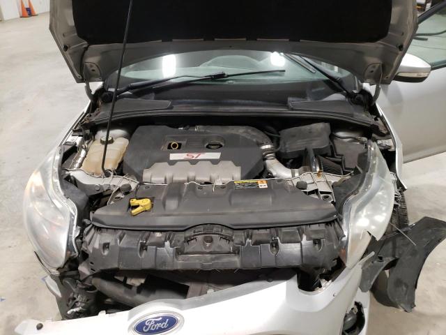 Photo 10 VIN: 1FADP3L92DL364293 - FORD FOCUS 