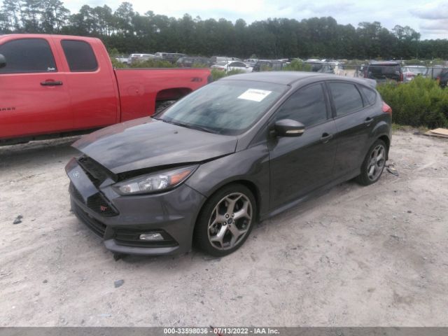 Photo 1 VIN: 1FADP3L92FL372526 - FORD FOCUS 