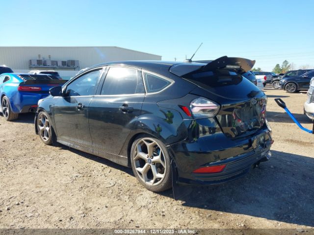 Photo 2 VIN: 1FADP3L92HL290055 - FORD FOCUS ST 