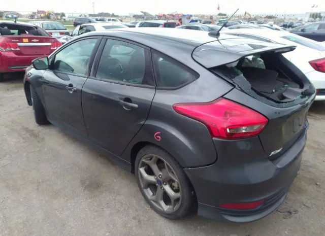 Photo 2 VIN: 1FADP3L92HL319201 - FORD FOCUS 