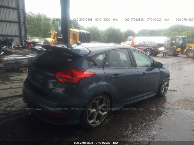 Photo 3 VIN: 1FADP3L92JL290868 - FORD FOCUS 