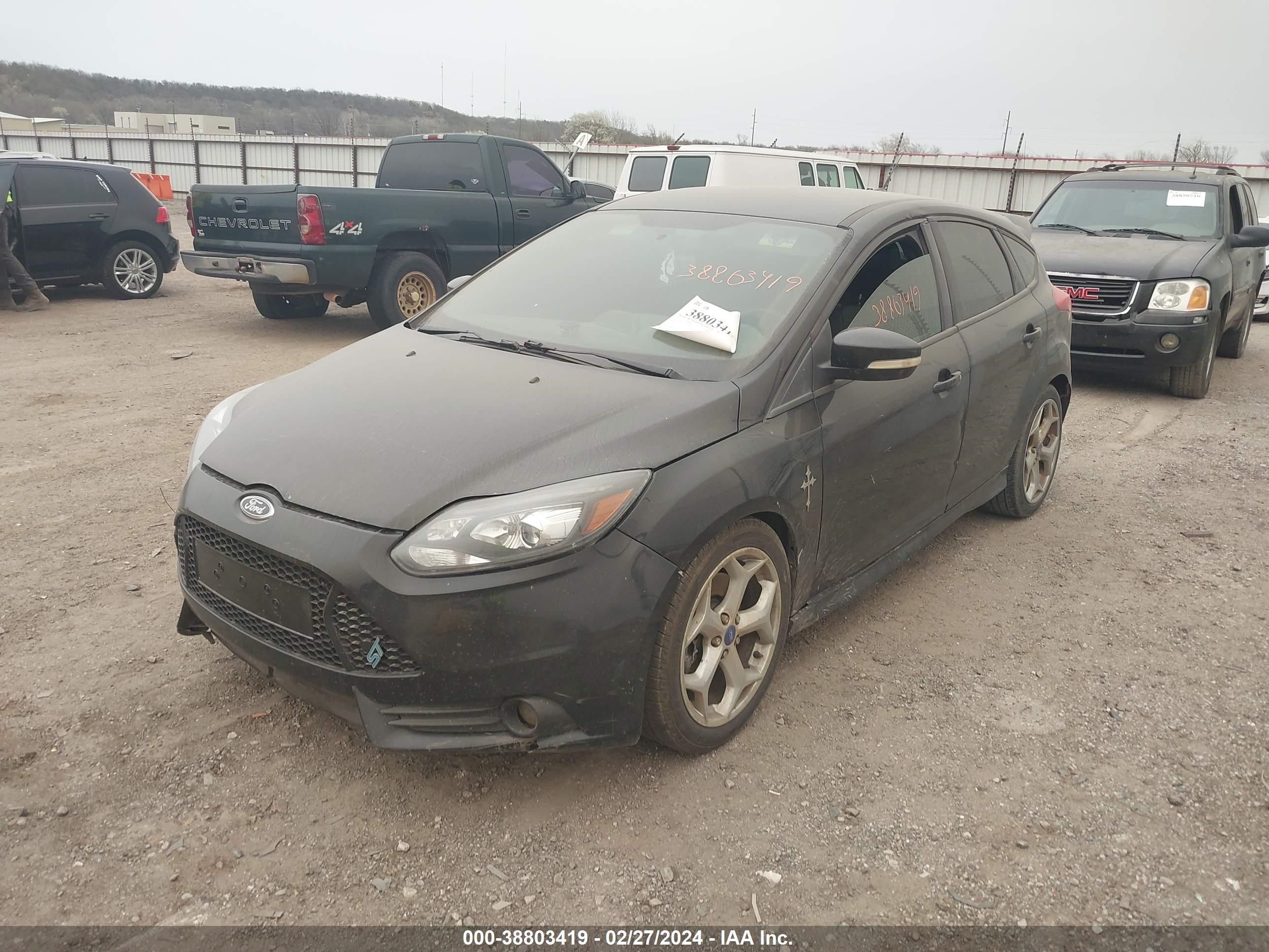 Photo 1 VIN: 1FADP3L93DL144158 - FORD FOCUS ST 